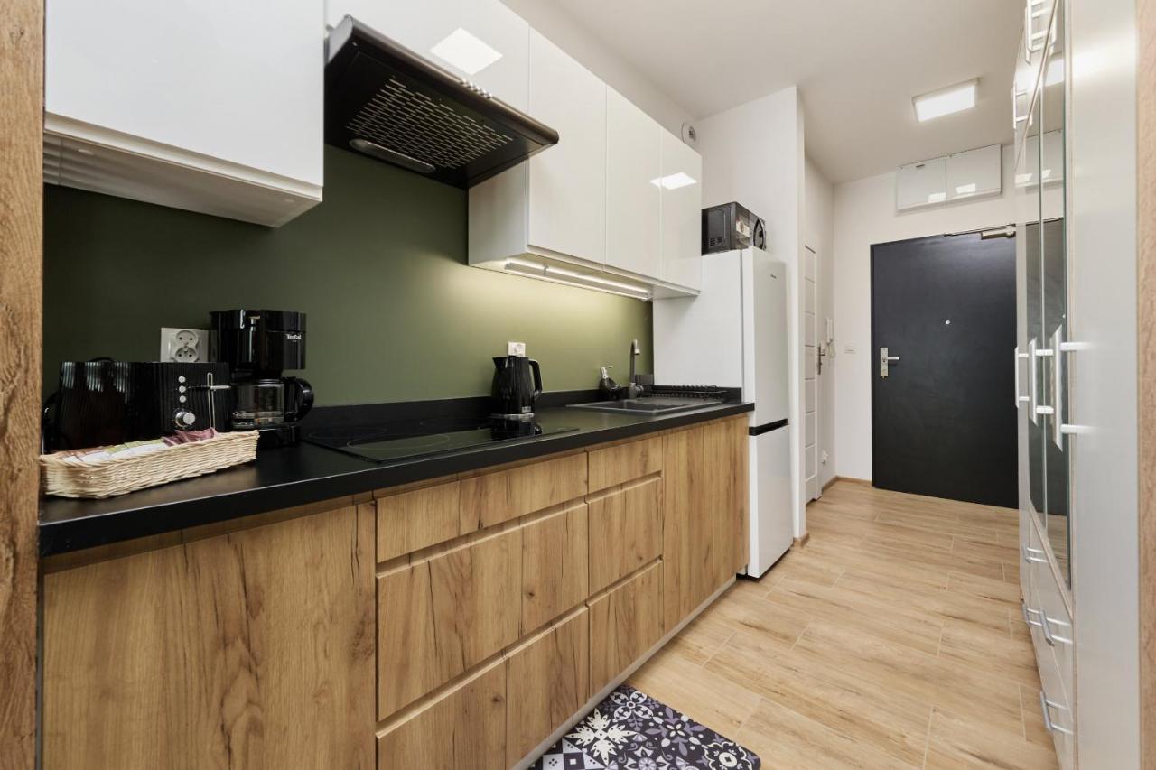 City Panorama Studio Apartments Jaworska 4 By Noclegi Renters Breslau Exterior foto